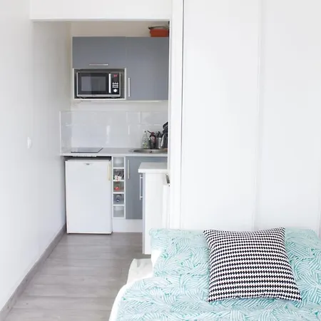 Bright Studio Next To Pere Lachaise Appartamento